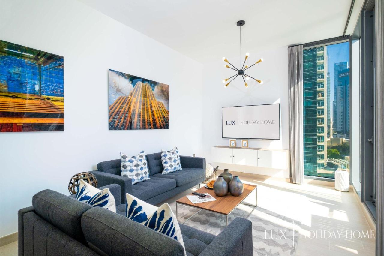 Lux - Contemporary Suite With Full Marina View Dubai Bagian luar foto