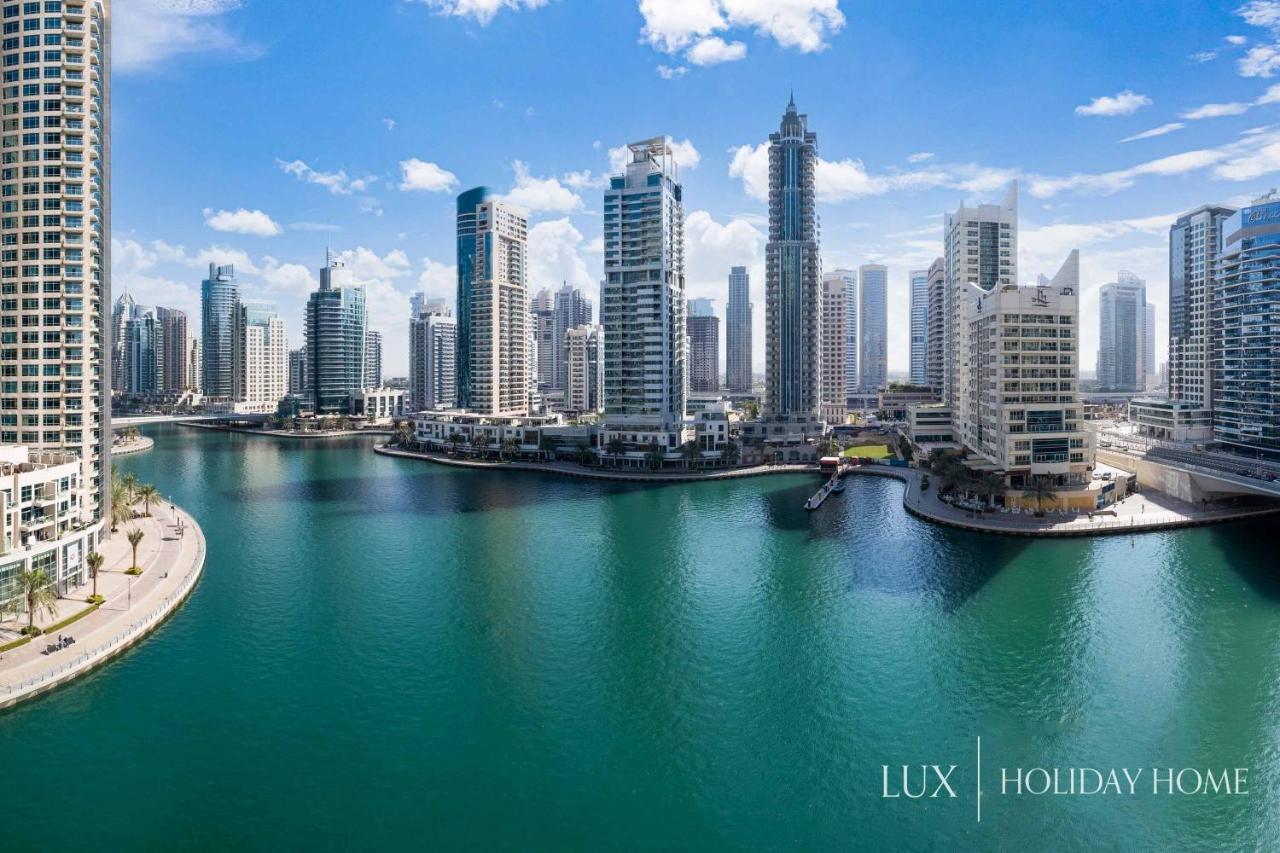 Lux - Contemporary Suite With Full Marina View Dubai Bagian luar foto