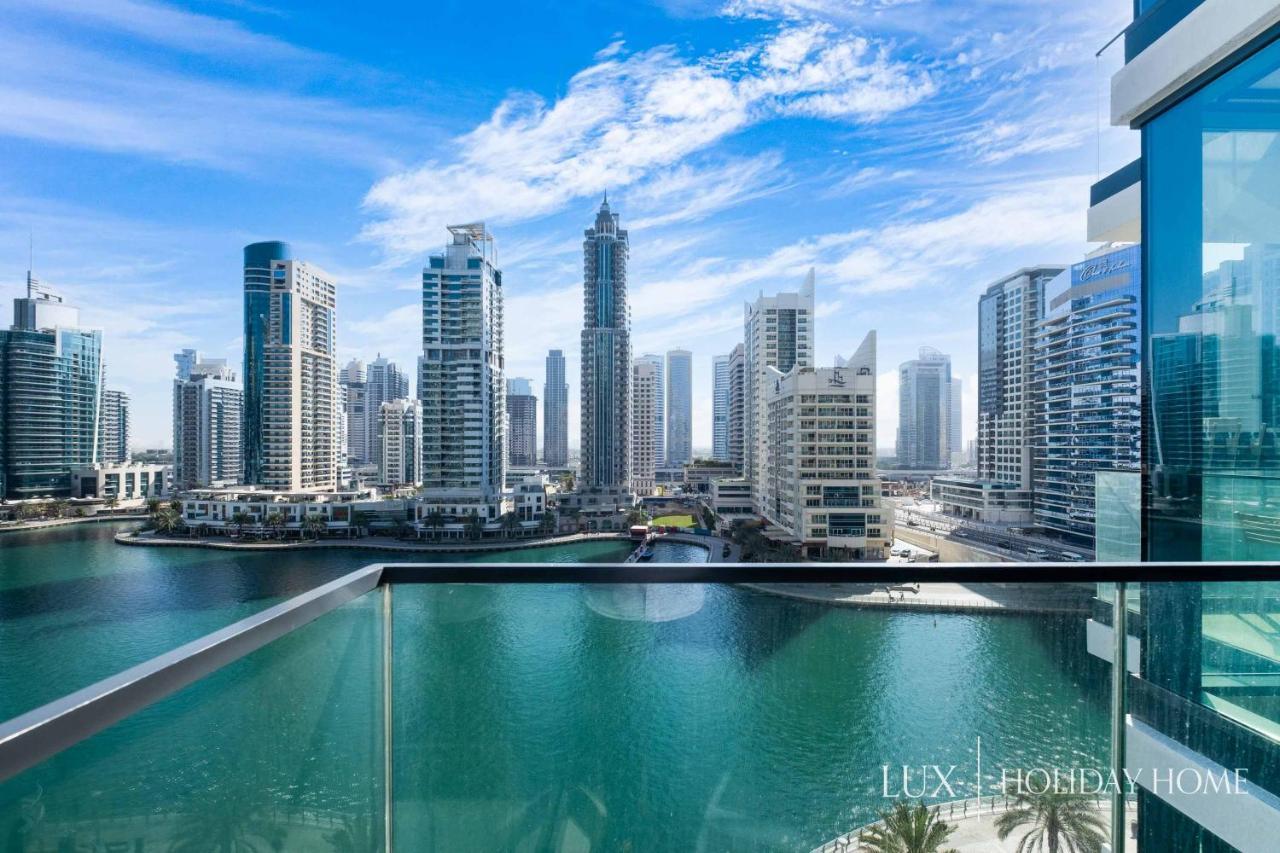 Lux - Contemporary Suite With Full Marina View Dubai Bagian luar foto