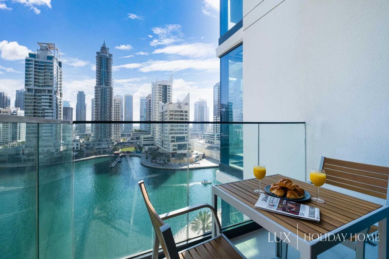 Lux - Contemporary Suite With Full Marina View Dubai Bagian luar foto